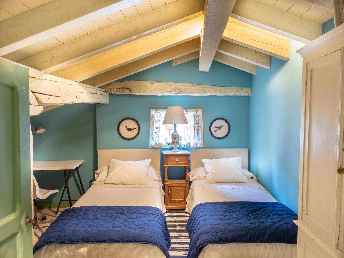 Encantadora Casa De Pueblo Con 5 Hab. En Burgos Santo Domingo De Silos Bagian luar foto